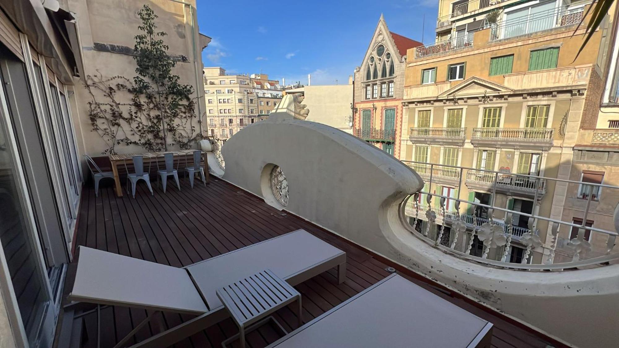 Luxury Modernist Penthouse Next Paseo De Gracia Apartment