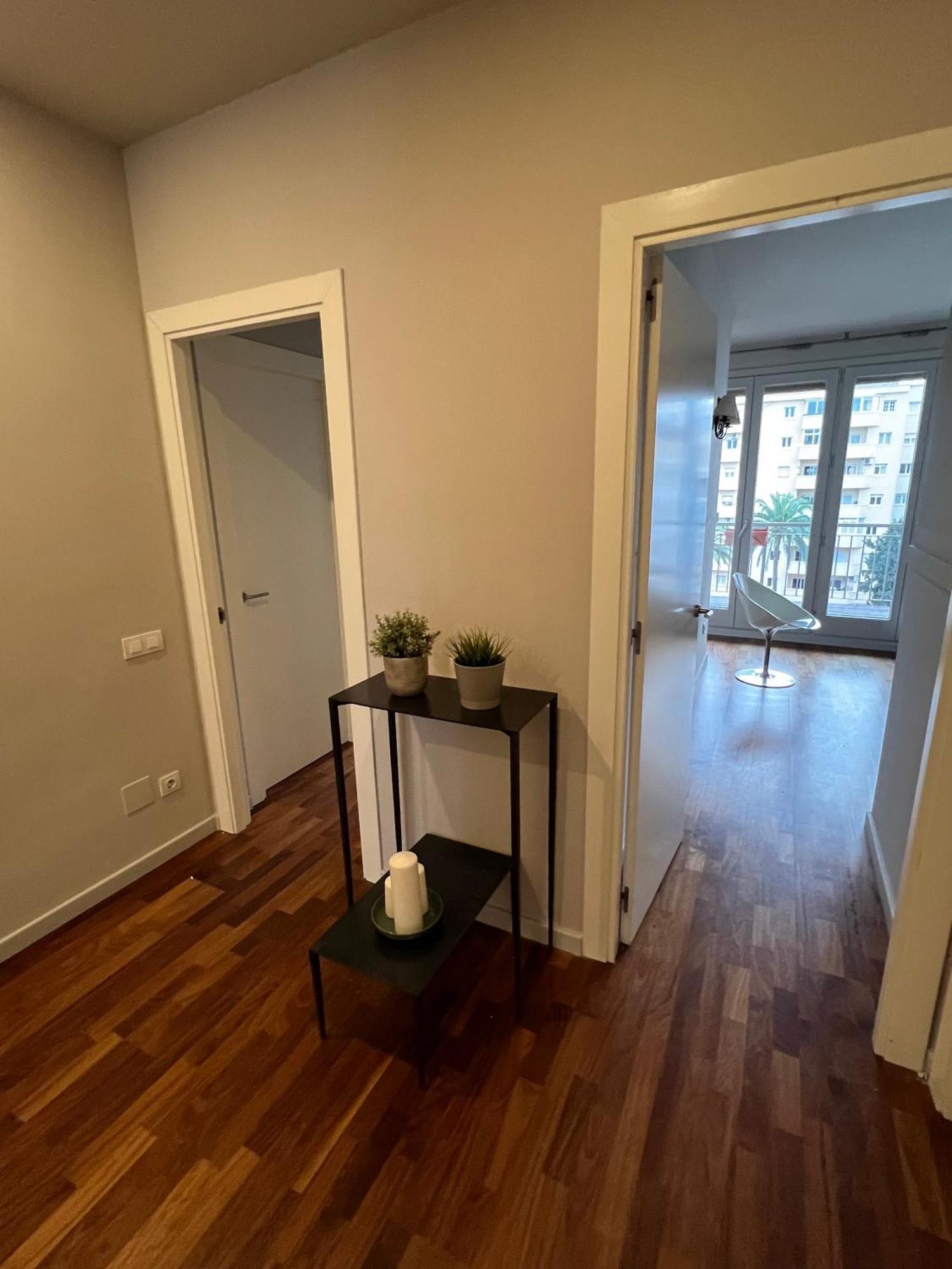 Luxury Modernist Penthouse Next Paseo De Gracia Apartment *